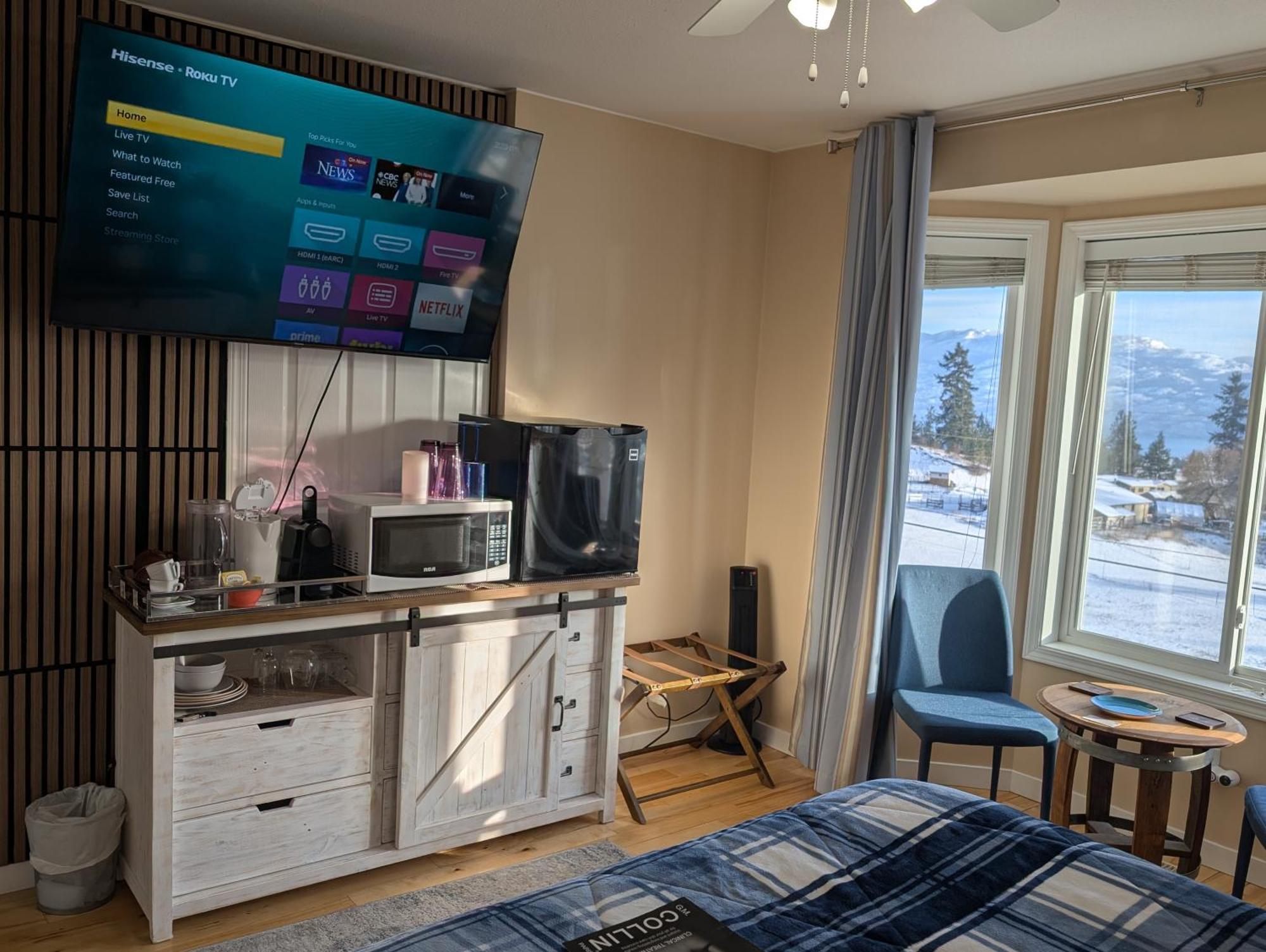 Salish B&B And Spa West Kelowna Exterior photo
